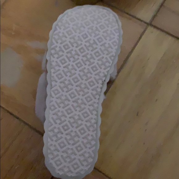 Sandals - Picture 3 of 4